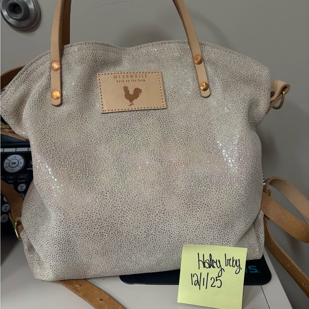 Mauve stingray 2.0 meanwhile back on the farm purse